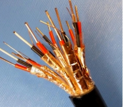 ZR-DJYP2V22-4*3*1.5銅芯鋼帶鎧裝銅帶屏蔽阻燃型計(jì)算機(jī)電纜
